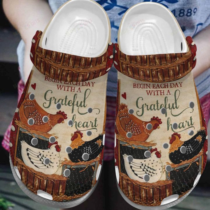 Chicken White Sole Begin Each Day With A Grateful Heart Crocs Classic Clogs Shoes