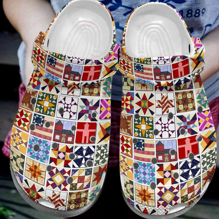 Quilting 10 Crocs Classic Clogs Shoes