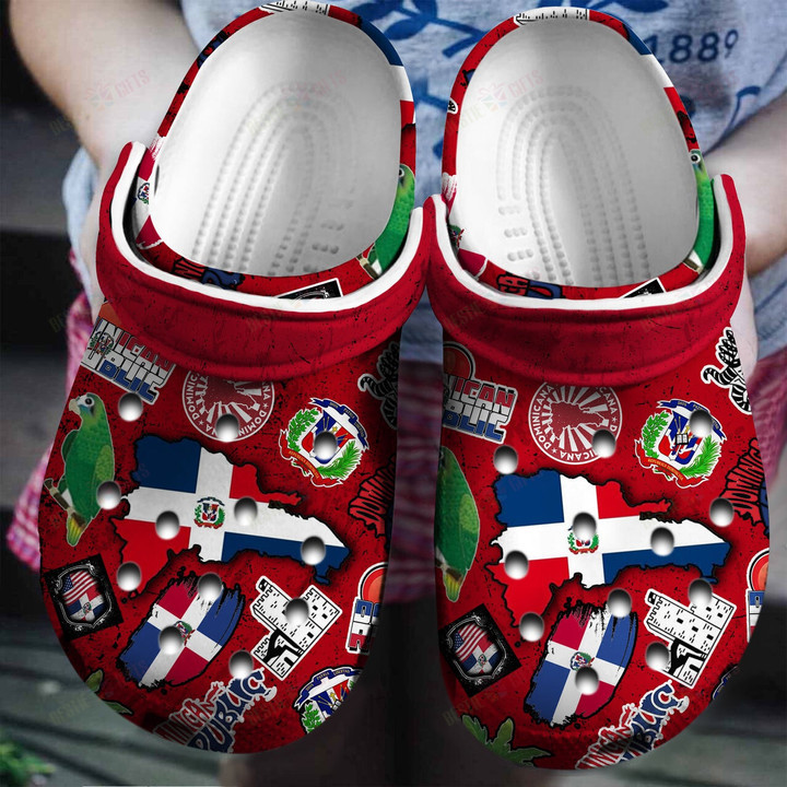 Vintage Dominica Dominican Flag Pride Crocs Classic Clogs Shoes