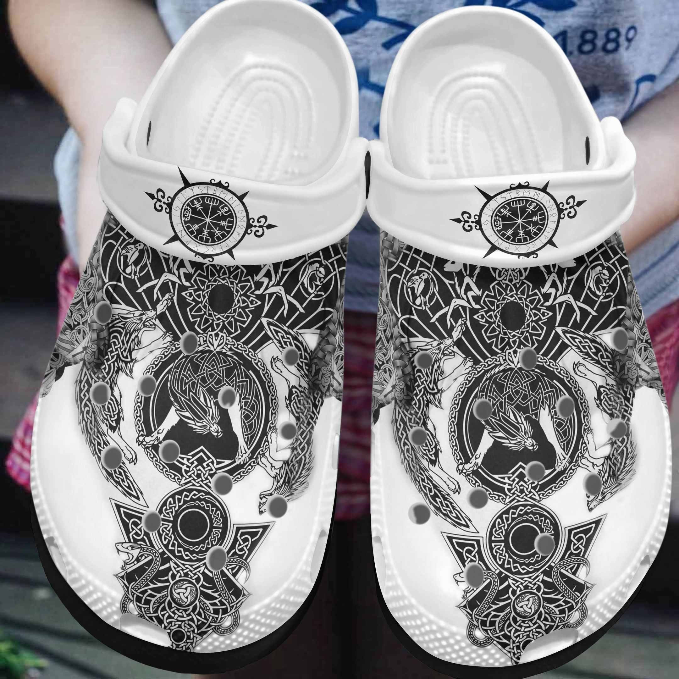 Best Wolf Art Shoes - Spider Compass Crocs Clog Gifts For Birthday