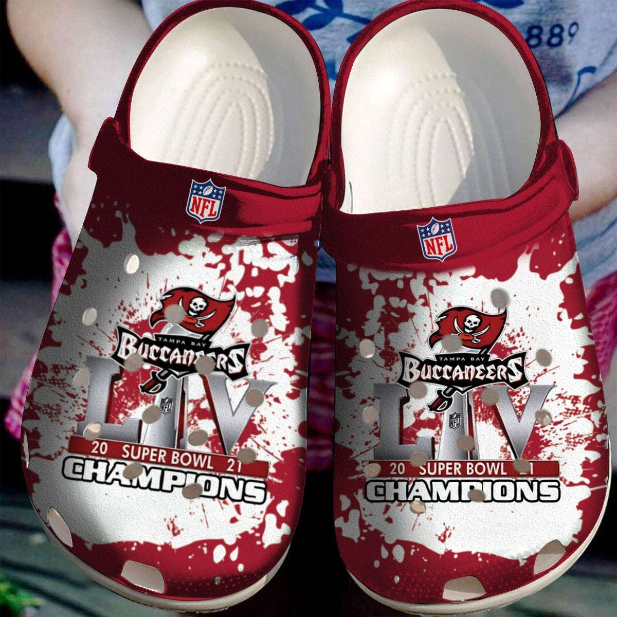 Tampa Bay Buccaneers Champions Crocs Crocband Clogs