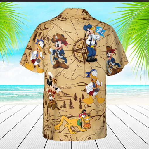 Retro Pirated of the Caribbean Mickey