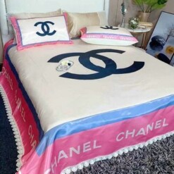 Chanel Cute White Pink 3 Bedding Sets Duvet Cover Sheet Cover Pillow Cases Luxury Bedroom Sets