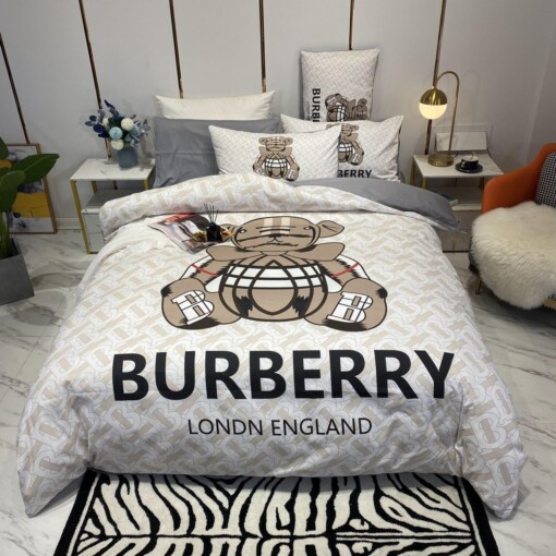 Burberry London Luxury Brand Type 44 Bedding Sets Duvet Cover Bedroom Sets
