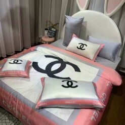 Chanel White Pink Cute 5 Bedding Sets Duvet Cover Sheet Cover Pillow Cases Luxury Bedroom Sets