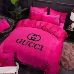 Gucci Pink Bedding Sets Duvet Cover Sheet Cover Pillow Cases Luxury Bedroom Sets