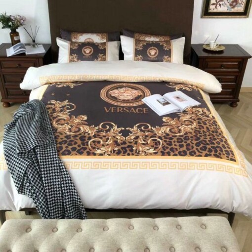 Luxury Brand Versace Type 50 Bedding Sets Duvet Cover Bedroom Sets
