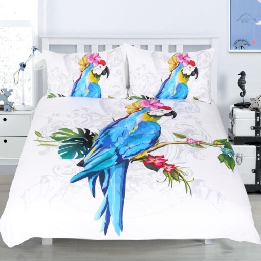 Macaw Bedding Set