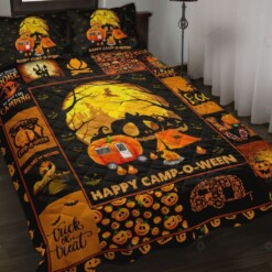 Camping Happy Campoween Quilt Bedding Set