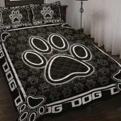 Dog Paws Quilt Bedding Set