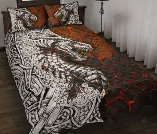 Dragon Background Quilt Bedding Set