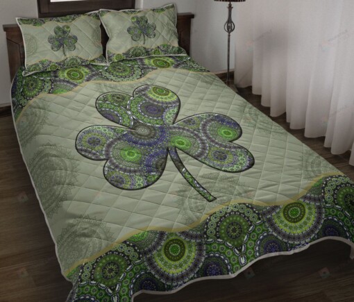 Shamrock Quilt Bedding Set