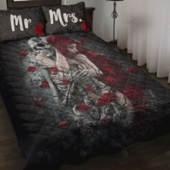 Skull Quilt Bedding Set