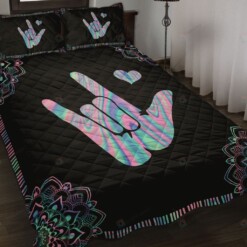 Hologram Deaf Laguage Quilt Bedding Set