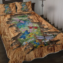 Dragonfly And Flower Quilt Bedding Set