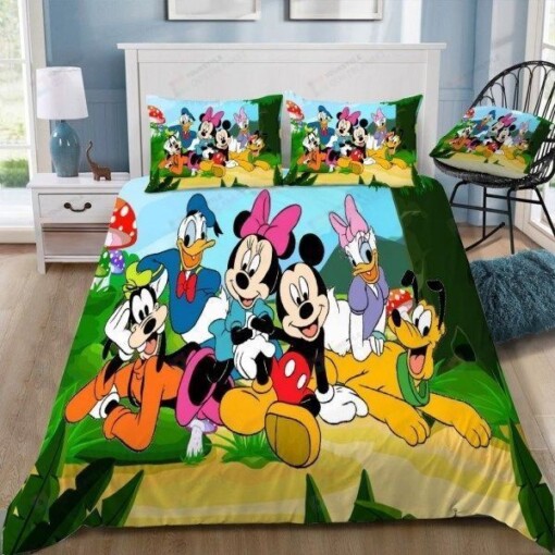 Disney Mickey Mouse And Friends 51 Duvet Cover Bedding Set