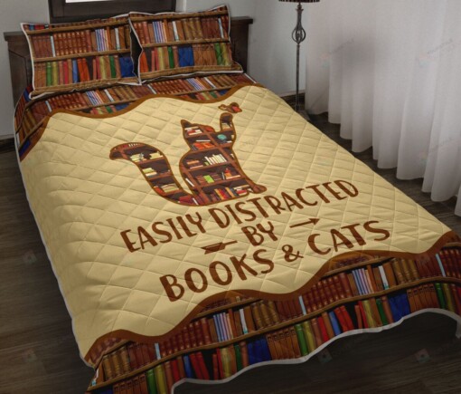 Book Easily Distracted Cat Quilt Bedding Set