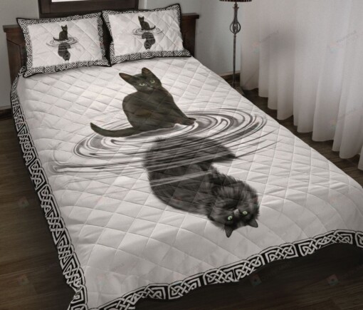 Black Cat Reflection Quilt Bedding Set