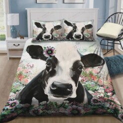 Cow Flower Bedding Set (Duvet Cover & Pillow Cases)