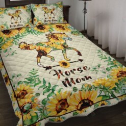 Horse Mom Quilt Bedding Set