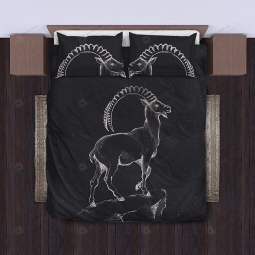 Goat Bedding Set-06 (Duvet Cover & Pillow Cases)