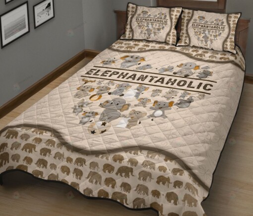 Elephantaholic Heart Quilt Bedding Set