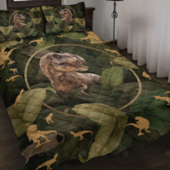 Saurus Quilt Bedding Set