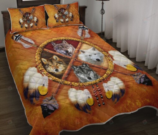 Native Wolfs Quilt Bedding Set