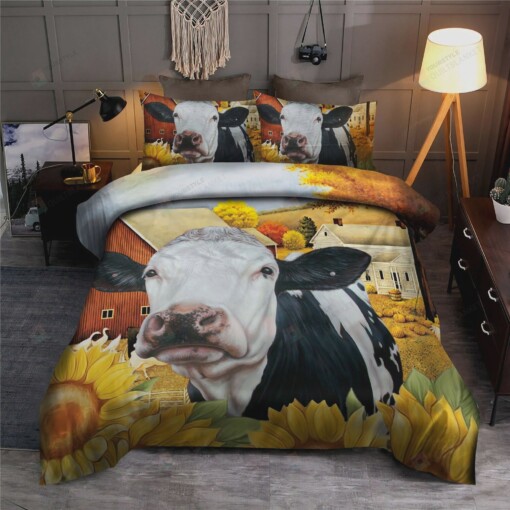 Cow With Farm Life Bedding Set (Duvet Cover & Pillow Cases)