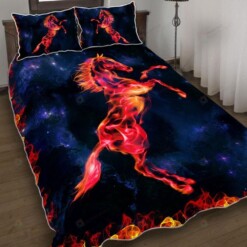 Glowing Horse Quilt Bedding Set