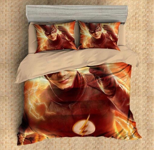 The Flash 2 Bedding Set (Duvet Cover & Pillow Cases)