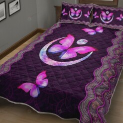 Purple Butterfly Pattern  Quilt Bedding Set