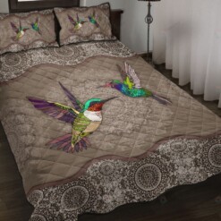 Couple Hummingbird Quilt Bedding Set