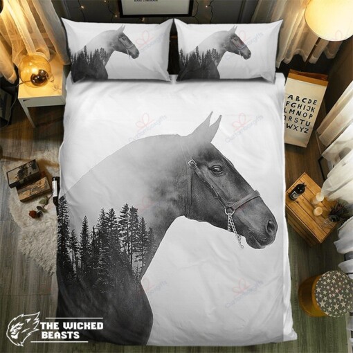 Deep Forest Horse Bedding Set (Duvet Cover & Pillow Cases)