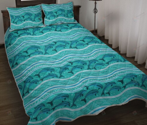 Dolphins Sea Strips Borders Quilt Bedding Set