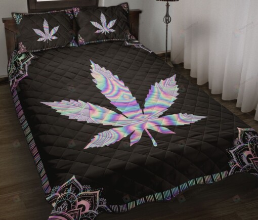 Hologram Weed Quilt Bedding Set