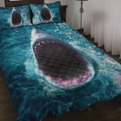 Shark Quilt Bedding Set