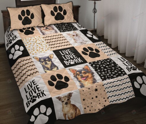 Chihuahua Live Love Quilt Bedding Set