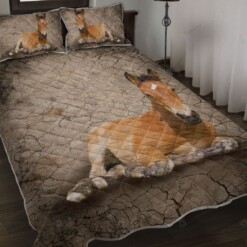 Horse Dry Soil Cracking Quilt Bedding Set