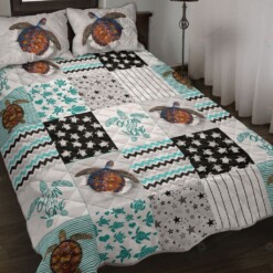 Turtle Shape Pattern Quilt Bedding Set