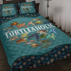 Turtleaholic Quilt Bed Set Bedding Set