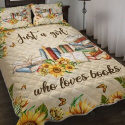 Books Sunflower Butterfly Quilt Bedding Set