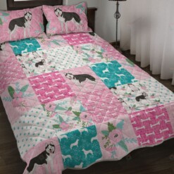 Husky Flower Quilt Bedding Set