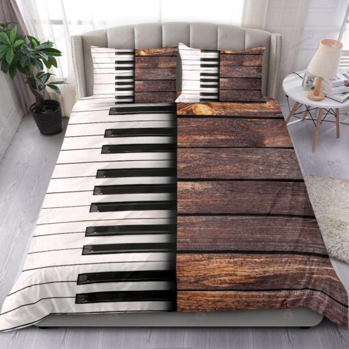 Brown Wooden Piano Duvet Cover Bedding Set