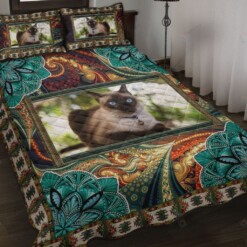 Siamese Ethnic Quilt Bedding Set