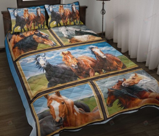 Horse - Steppe And Blue Sky Quilt Bedding Set