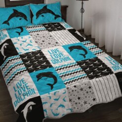 Dolphin Shape Pattern Quilt Bedding Set