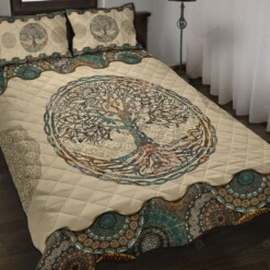 Yoga Tree Quilt Bedding Set