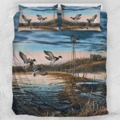 Hunting Duck Bedding Set (Duvet Cover & Pillow Cases)