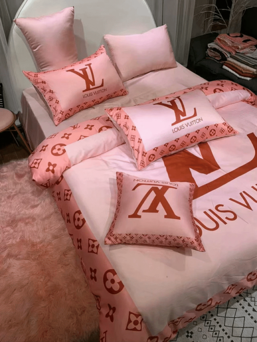 Lv Luxury Brand Lv Type 102 Bedding Sets Quilt Sets